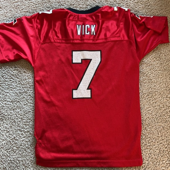 Michael Vick Jersey - Picture 4 of 5